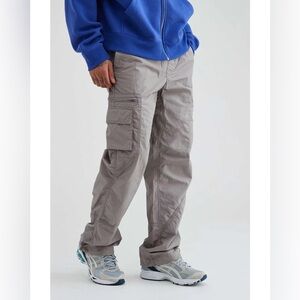 Standard Cloth Seamed Cargo Pants Men’s Size Large Gray Elastic Waist EUC